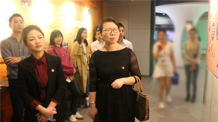 参观省禁毒教育基地_副本.jpg