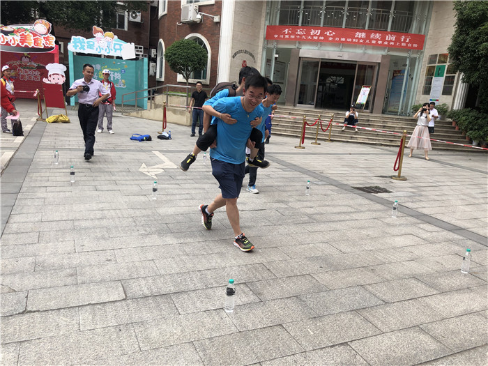 微信图片_20190528135036_副本_副本.jpg 微信图片_20190528135036_副本_副本.jpg