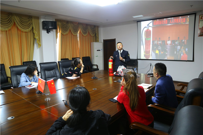 IMG_0879_wps图片_副本.jpg IMG_0879_wps图片_副本.jpg